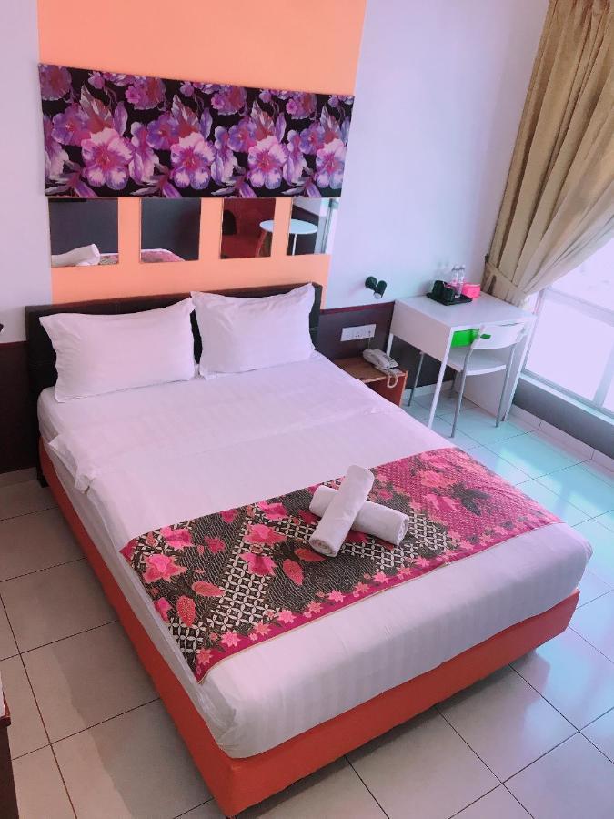 Langit Langi Hotel @ Klia/Klia2 캄풍 뎅킬 외부 사진